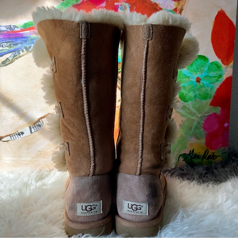 UGGS Bailey Button Tall Chestnut Size 7 - Picture 6 of 10